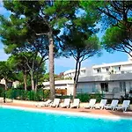 Hotel Comfort La Tour De Mare 4*