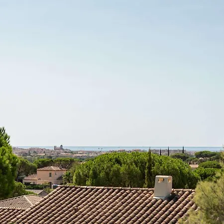 Zenitude Hôtel-résidences La Tour De Mare 4*