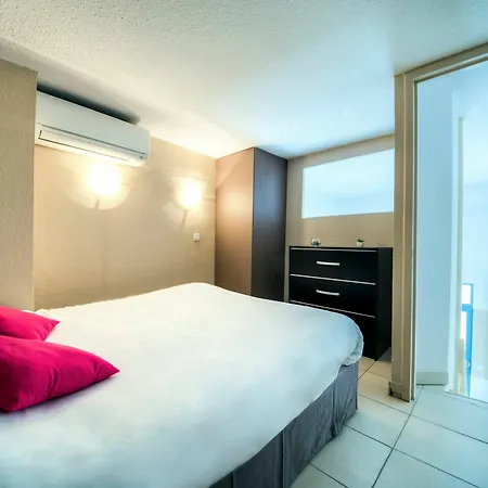 Zenitude Hôtel-résidences La Tour De Mare