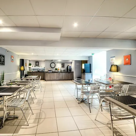 Comfort La Tour De Mare 3* Fréjus