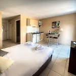Hotel Comfort La Tour De Mare
