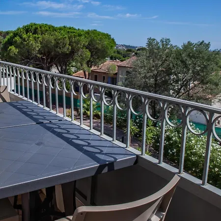 Zenitude Hôtel-résidences La Tour De Mare Fréjus
