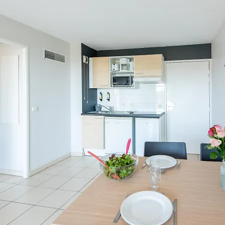 Aparthotel Comfort La Tour De Mare