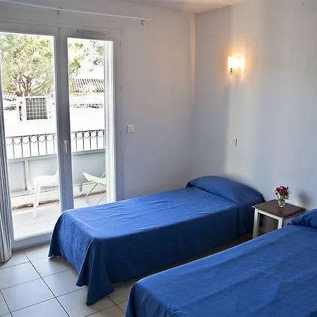 Comfort La Tour De Mare 4* Fréjus