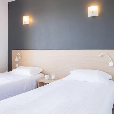 Zenitude Hôtel-résidences La Tour De Mare Fréjus