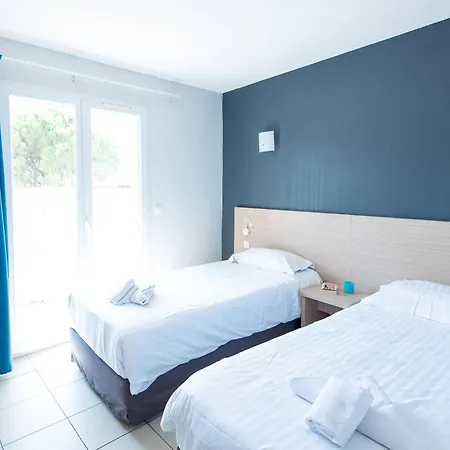 Appart hôtel Zenitude Hôtel-résidences La Tour De Mare Fréjus