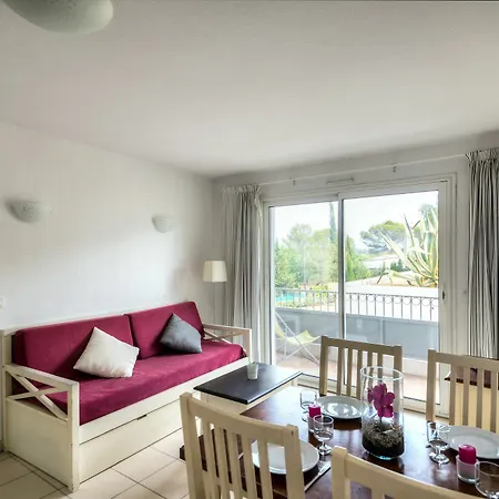 Comfort La Tour De Mare