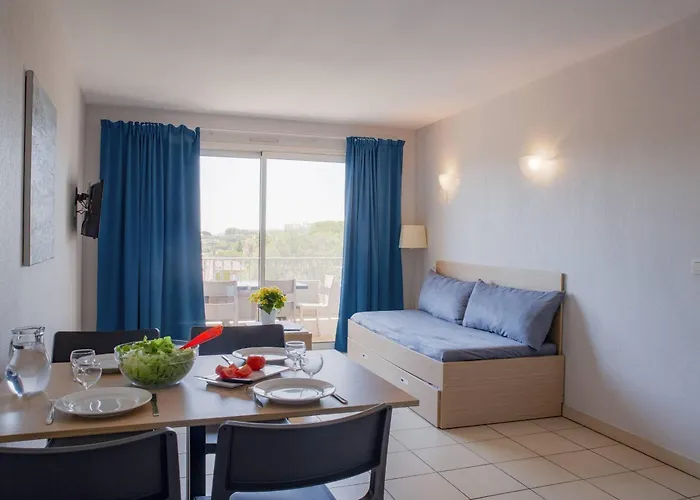 Comfort La Tour De Mare 4* Fréjus